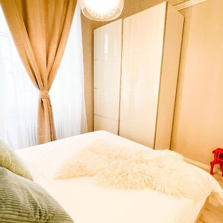 Downtown Deak-Ferris Wheel Luxury Home Budapest Extérieur photo